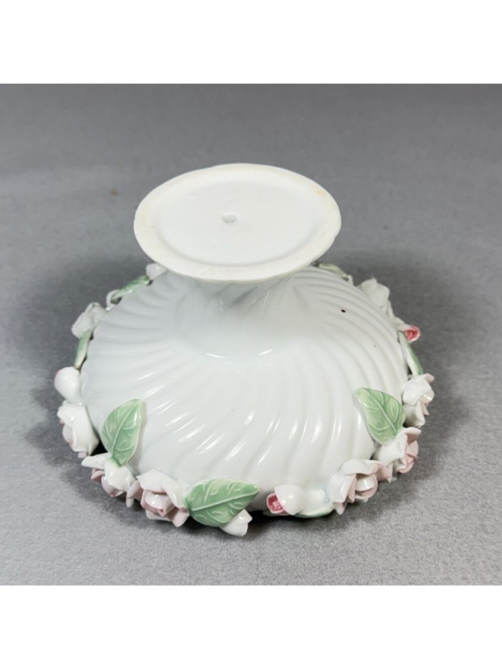 Vintage Encrusted Porcelain Rose Pedestal Bowl Capodimonte Style Candy Dish - Picture 9 of 11